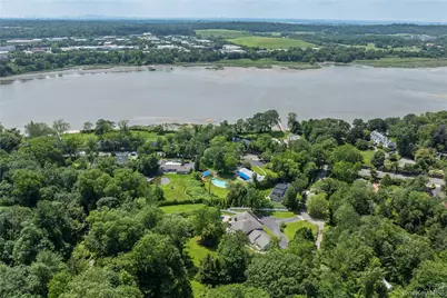 25 Montrose Court, Roslyn, NY 11576 - Photo 35