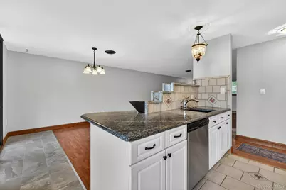 2 Park Place #B1D, Newburgh, NY 12550 - Photo 11