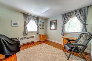 7 Ursular Ct, Smithtown, NY 11787 - Photo 15