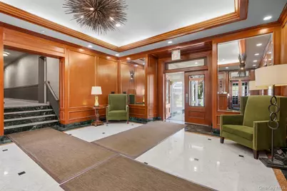 101 Old Mamaroneck Road #1B1B, White Plains, NY 10605 - Photo 3