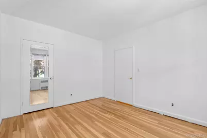101 Old Mamaroneck Road #1B1B, White Plains, NY 10605 - Photo 11