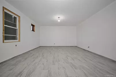 880 Glenmore Avenue #Storefront, Brooklyn, NY 11208 - Photo 5