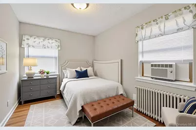 28 Linden Street, Great Neck, NY 11021 - Photo 11
