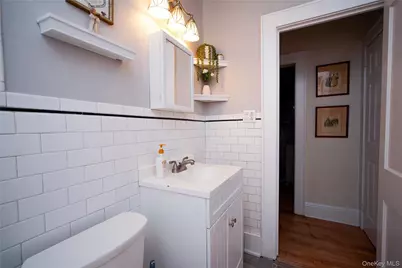 10 Aberdeen Street, Malverne, NY 11565 - Photo 15