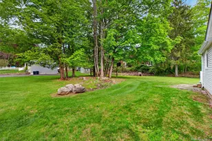 17 Holt Rd, Hyde Park, NY 12538 - Photo 37