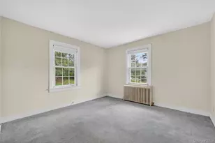 17 Holt Rd, Hyde Park, NY 12538 - Photo 11