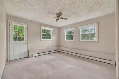 17 Holt Road, Hyde Park, NY 12538 - Photo 21