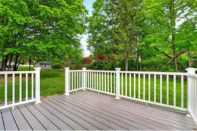 17 Holt Road, Hyde Park, NY 12538 - Photo 33