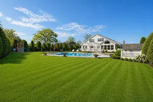 88 Pace Dr S, West Islip, NY 11795 - Photo 39