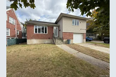 324 Buckingham Road, Cedarhurst, NY 11516 - Photo 1