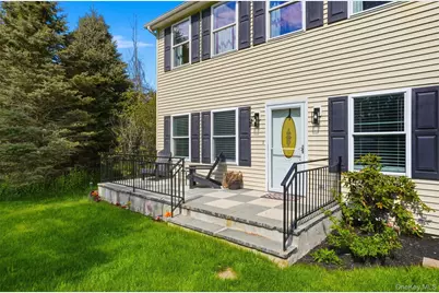 34 Rombout Road, Poughkeepsie, NY 12603 - Photo 5