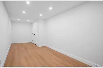 3719 Barnes Avenue, Bronx, NY 10467 - Photo 21