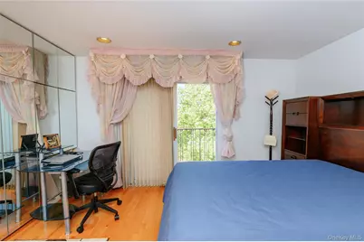 7130 165th Street, Fresh Meadows, NY 11365 - Photo 9