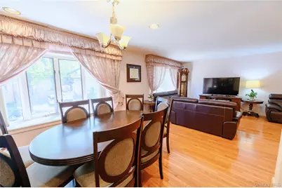 7130 165th Street, Fresh Meadows, NY 11365 - Photo 5