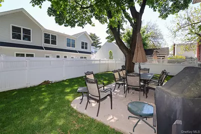 40 Edgewood Road, Port Washington, NY 11050 - Photo 45