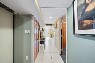 59-38 69th Ln, Maspeth, NY 11378 - Photo 17
