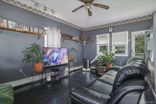485 Lockwood Dr, Shirley, NY 11967 - Photo 7