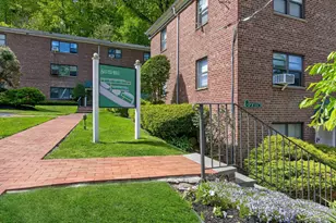 319 Main St, Roslyn, NY 11576 - Photo 23