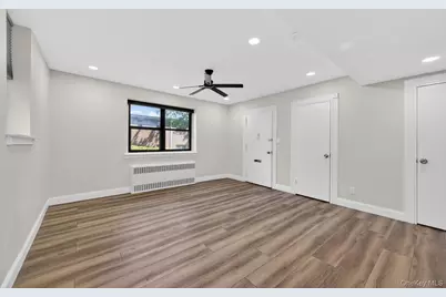319 Main Street #B, Roslyn, NY 11576 - Photo 3