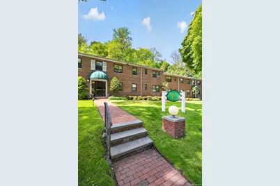319 Main Street #B, Roslyn, NY 11576 - Photo 27
