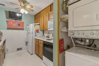 54 School Street #126, Westbury, NY 11590 - Photo 13