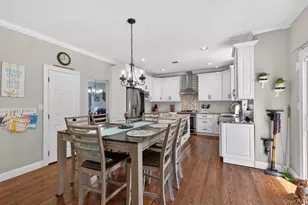 33 Oceanview Blvd, Manorville, NY 11949 - Photo 13