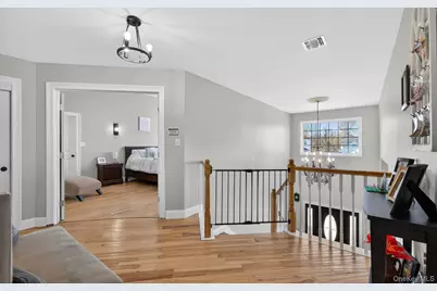 33 Oceanview Boulevard, Manorville, NY 11949 - Photo 23