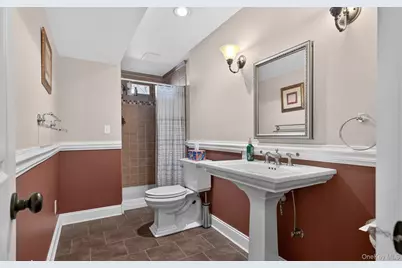 33 Oceanview Boulevard, Manorville, NY 11949 - Photo 39