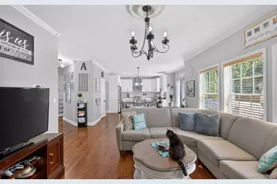 33 Oceanview Boulevard, Manorville, NY 11949 - Photo 15