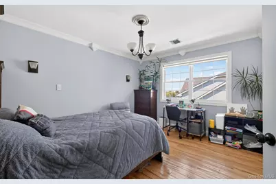 33 Oceanview Boulevard, Manorville, NY 11949 - Photo 27