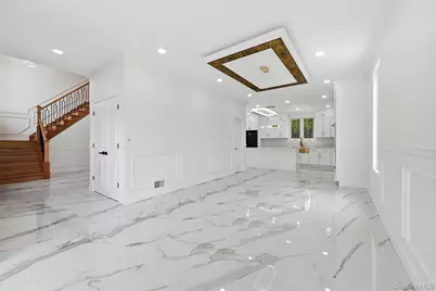 1275 Barry Drive S, Valley Stream, NY 11580 - Photo 13
