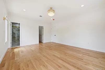 1275 Barry Drive S, Valley Stream, NY 11580 - Photo 21