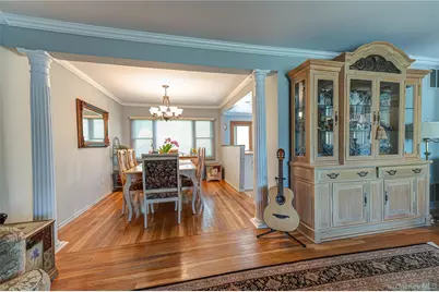 20 Evon Drive, Syosset, NY 11791 - Photo 7