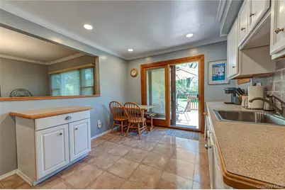 20 Evon Drive, Syosset, NY 11791 - Photo 9