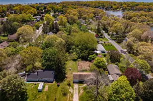 6200 New Suffolk Ave, Mattituck, NY 11952 - Photo 3