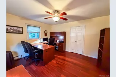 9 Robert Drive, Hyde Park, NY 12538 - Photo 7