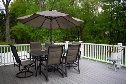 9 Robert Drive, Hyde Park, NY 12538 - Photo 23