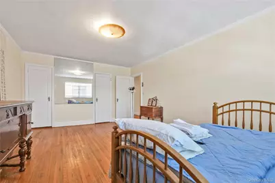 6741 Kessel Street, Forest Hills, NY 11375 - Photo 15