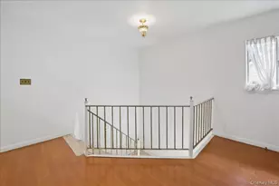 4534 Henry Hudson Pkwy, Bronx, NY 10471 - Photo 15