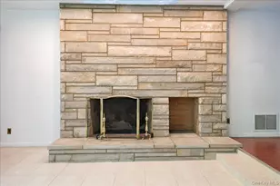 4534 Henry Hudson Pkwy, Bronx, NY 10471 - Photo 9