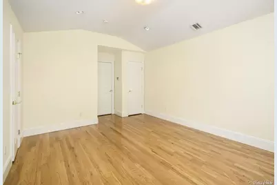 51 Inwood Road #B, Port Washington, NY 11050 - Photo 23