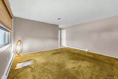 25 Sherry Lane, Hauppauge, NY 11788 - Photo 11
