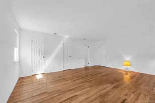 25 Sherry Ln, Hauppauge, NY 11788 - Photo 13