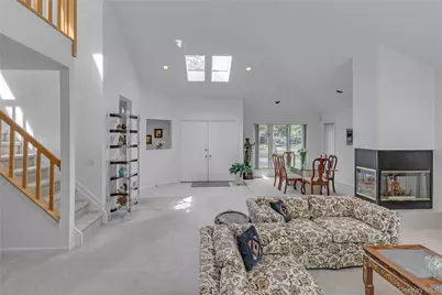 6 Gerriet Court, Northport, NY 11768 - Photo 3