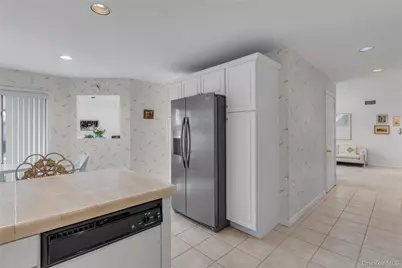 6 Gerriet Court, Northport, NY 11768 - Photo 11