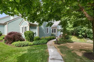 4205 Finch Ct, Peekskill, NY 10566 - Photo 3