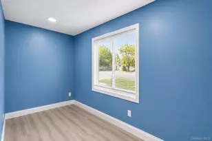 120 Morris Ave, Farmingville, NY 11738 - Photo 11