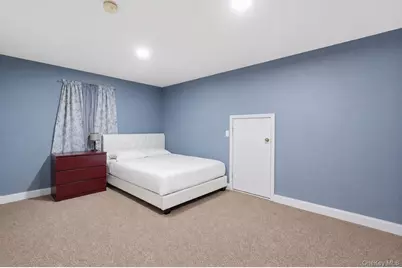 120 Morris Avenue, Farmingville, NY 11738 - Photo 27