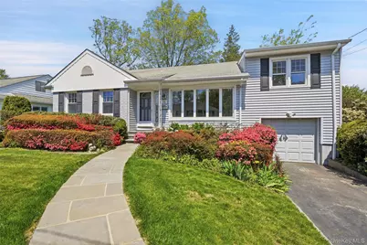 36 Frederick Lane, Scarsdale, NY 10583 - Photo 1