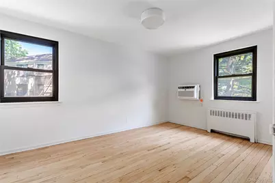 9 Terrace Circle #2C, Great Neck, NY 11021 - Photo 3